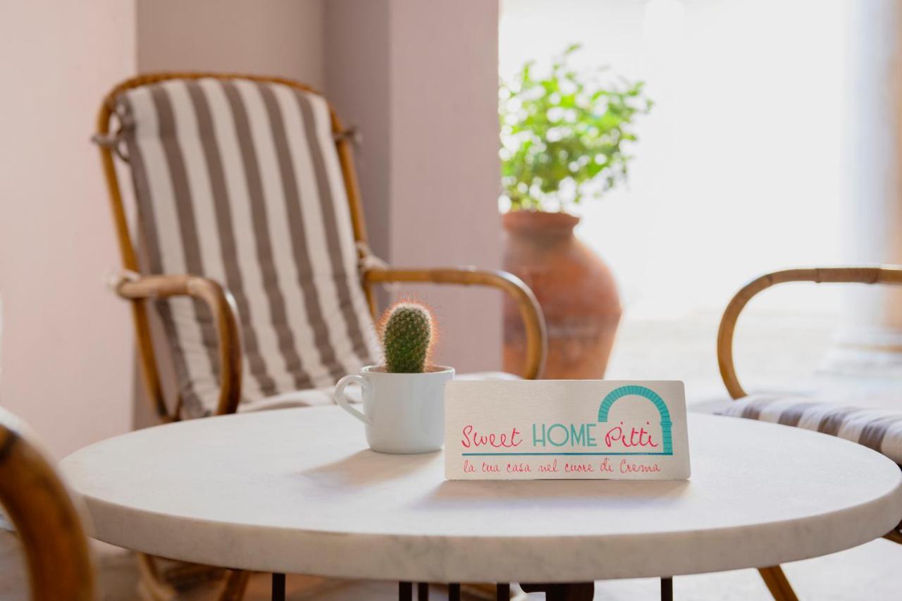 Sweet Home Pitti Crema Luaran gambar